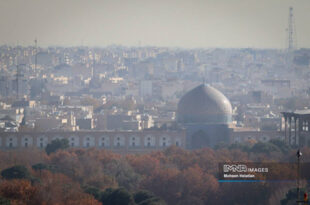 نه به قدر کافی آب  دارند و  نه هوای  پاک و  به  اعتقاد   کارشناسان،  «قبل  از تمام شدن  آب در اصفهان، هوای آن تمام می‌شود