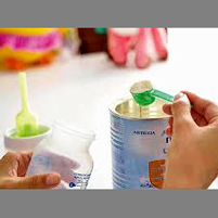 شیر خشک و شیر مادر