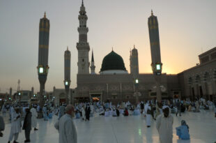 مسجدالنبی با گنبد سبز