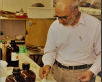 دکتر ابراهيم اسفندياري شاخص