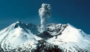 آتشفشان تفتان در جنوب شرقی ایران