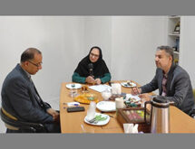 ضبط برنامه رادیویی جاری حیات شاخص