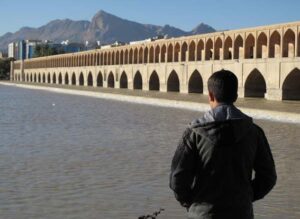 ای آب روان، دوست مهربان، بر تو سلام 2